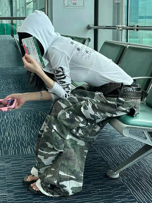 Acubi Hooded Graphic Top